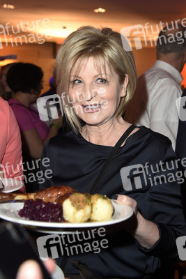 25. Weihnachtsfeier für Obdachlose und Bedürftige in Berlin