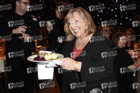 25. Weihnachtsfeier für Obdachlose und Bedürftige in Berlin