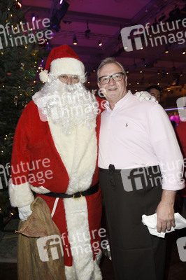 25. Weihnachtsfeier für Obdachlose und Bedürftige in Berlin