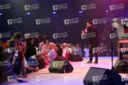 25. Weihnachtsfeier für Obdachlose und Bedürftige in Berlin