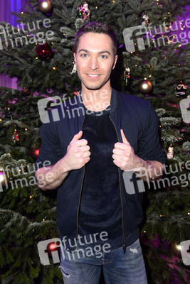 25. Weihnachtsfeier für Obdachlose und Bedürftige in Berlin