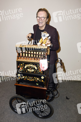 25. Weihnachtsfeier für Obdachlose und Bedürftige in Berlin