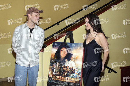 Filmpremiere 'Schneewittchen und der Zauber der Zwerge' in Berlin