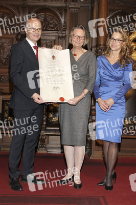 Verleihung der Ehrenbürgerschaft an Kirsten Boie in Hamburg