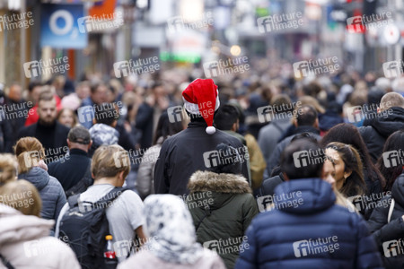 Symbolfoto Weihnachtseinkäufe