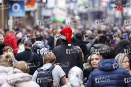 Symbolfoto Weihnachtseinkäufe
