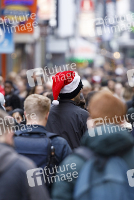 Symbolfoto Weihnachtseinkäufe