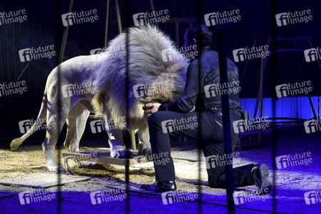 Premiere 1. Winterprogramm 2019 Circus Krone in München