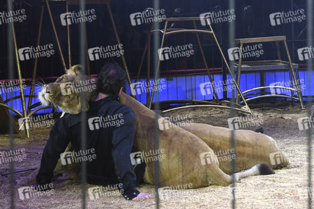 Premiere 1. Winterprogramm 2019 Circus Krone in München