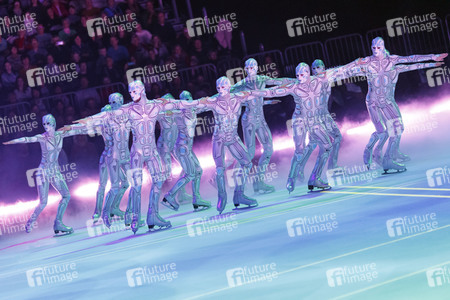 Eis-Revue 'Holiday on Ice - Supernova' in Köln