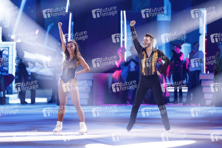 Eis-Revue 'Holiday on Ice - Supernova' in Köln