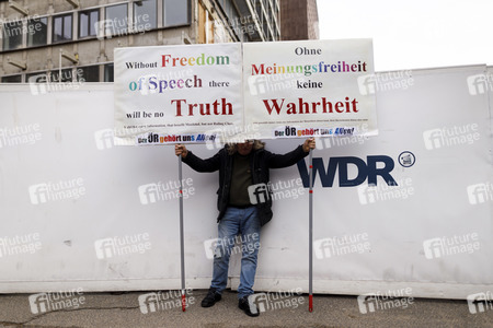 Demonstration gegen den WDR