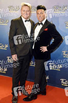 Musicalpremiere 'That's Life - Das Sinatra-Musical' in Berlin