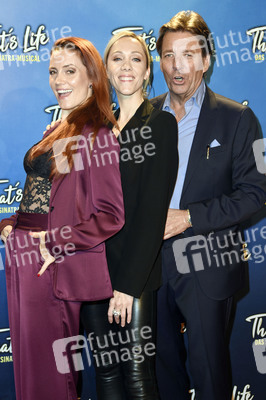 Musicalpremiere 'That's Life - Das Sinatra-Musical' in Berlin