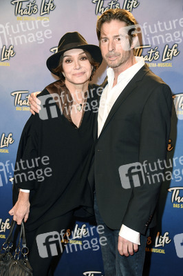 Musicalpremiere 'That's Life - Das Sinatra-Musical' in Berlin