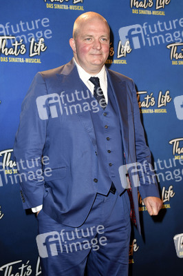 Musicalpremiere 'That's Life - Das Sinatra-Musical' in Berlin