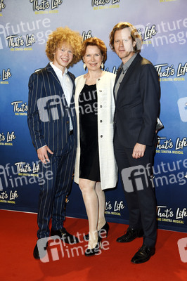 Musicalpremiere 'That's Life - Das Sinatra-Musical' in Berlin