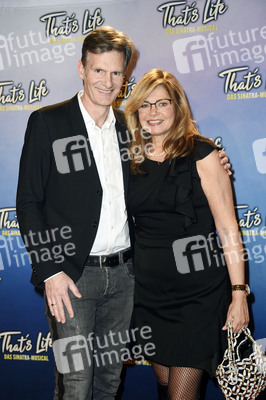 Musicalpremiere 'That's Life - Das Sinatra-Musical' in Berlin