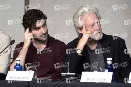 Pressetermin 'Resplandor y tinieblas' in Madrid