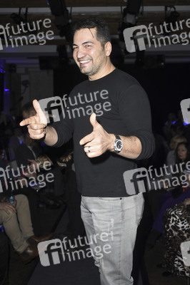 Dr. Sindsen Pompöös Fashion Party 'Shine Bright Like Pompöös' in Berlin