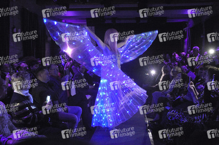 Dr. Sindsen Pompöös Fashion Party 'Shine Bright Like Pompöös' in Berlin