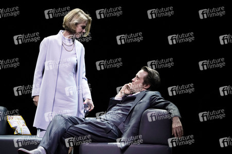 Theaterprobe 'Drei Mal Leben' in Berlin