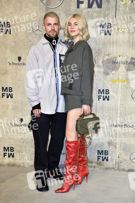 Auftaktshow 'Mercedes-Benz presents fashion talents from South Africa' auf der Berlin Fashion Week Autumn/Winter 2020