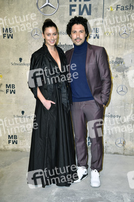 Auftaktshow 'Mercedes-Benz presents fashion talents from South Africa' auf der Berlin Fashion Week Autumn/Winter 2020