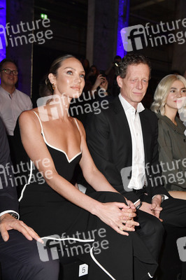 Auftaktshow 'Mercedes-Benz presents fashion talents from South Africa' auf der Berlin Fashion Week Autumn/Winter 2020