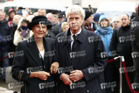 Trauerfeier für Jan Fedder in Hamburg