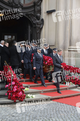 Trauerfeier für Jan Fedder in Hamburg