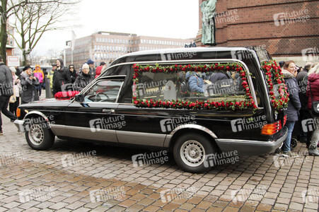 Trauerfeier für Jan Fedder in Hamburg