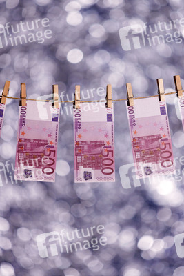Symbolfoto Bargeld
