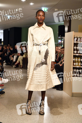 Van Laack Meisterwerk by Wolfgang Joop Fashion Show auf der Berlin Fashion Week Autumn/Winter 2020