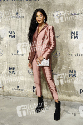 Rebekka Ruetz Fashion Show auf der Berlin Fashion Week Autumn/Winter 2020