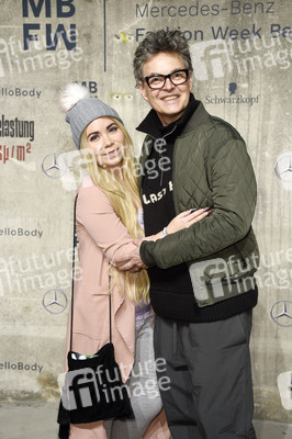 Rebekka Ruetz Fashion Show auf der Berlin Fashion Week Autumn/Winter 2020