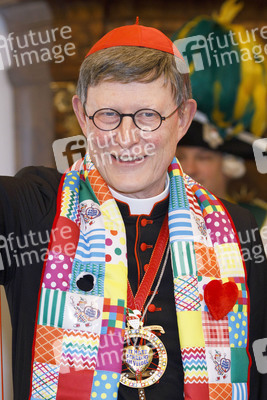 Kardinal Woelki begrüsst das Kölner Karneval Dreigestirn in Köln