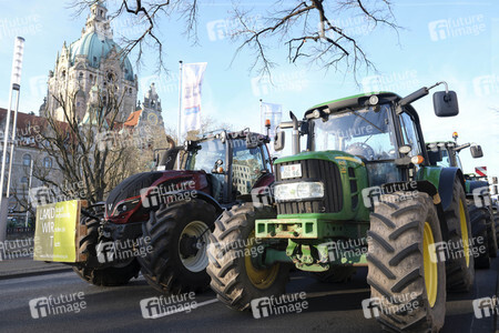 Trecker-Demo 'Land schafft Verbindung' in Hannover