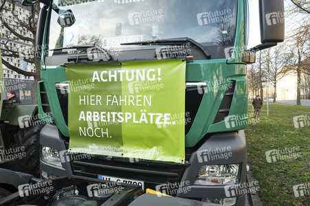 Trecker-Demo 'Land schafft Verbindung' in Hannover