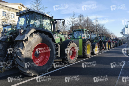 Trecker-Demo 'Land schafft Verbindung' in Hannover