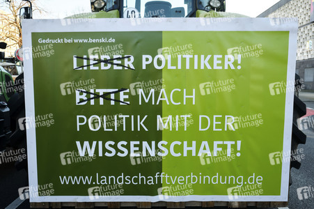 Trecker-Demo 'Land schafft Verbindung' in Hannover