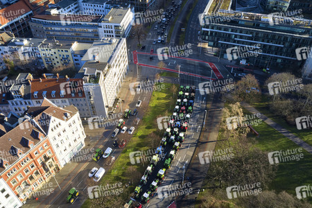 Trecker-Demo 'Land schafft Verbindung' in Hannover
