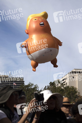 4. Women's March in Los Angeles