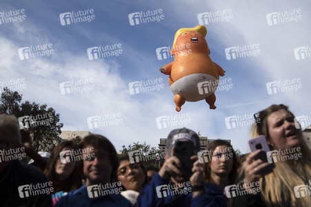 4. Women's March in Los Angeles