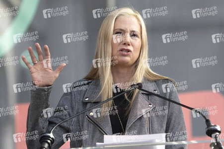 4. Women's March in Los Angeles