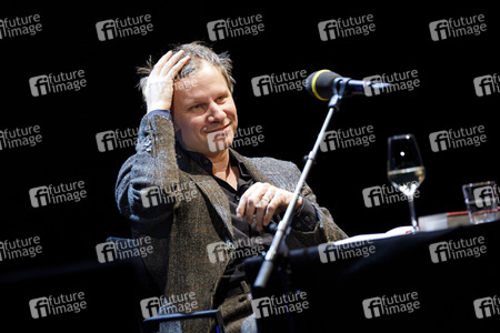 Jonathan Safran Foer und Robert Stadlober auf der lit.cologne 2020 in Köln