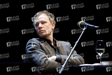 Jonathan Safran Foer und Robert Stadlober auf der lit.cologne 2020 in Köln