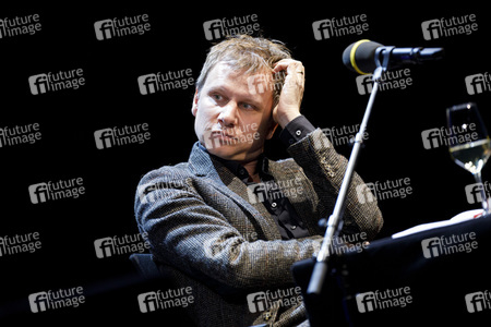 Jonathan Safran Foer und Robert Stadlober auf der lit.cologne 2020 in Köln