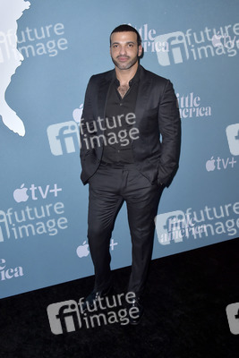 Serienpremiere 'Little America' in West Hollywood