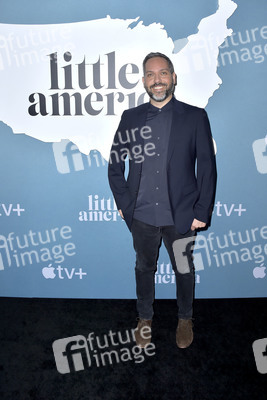 Serienpremiere 'Little America' in West Hollywood